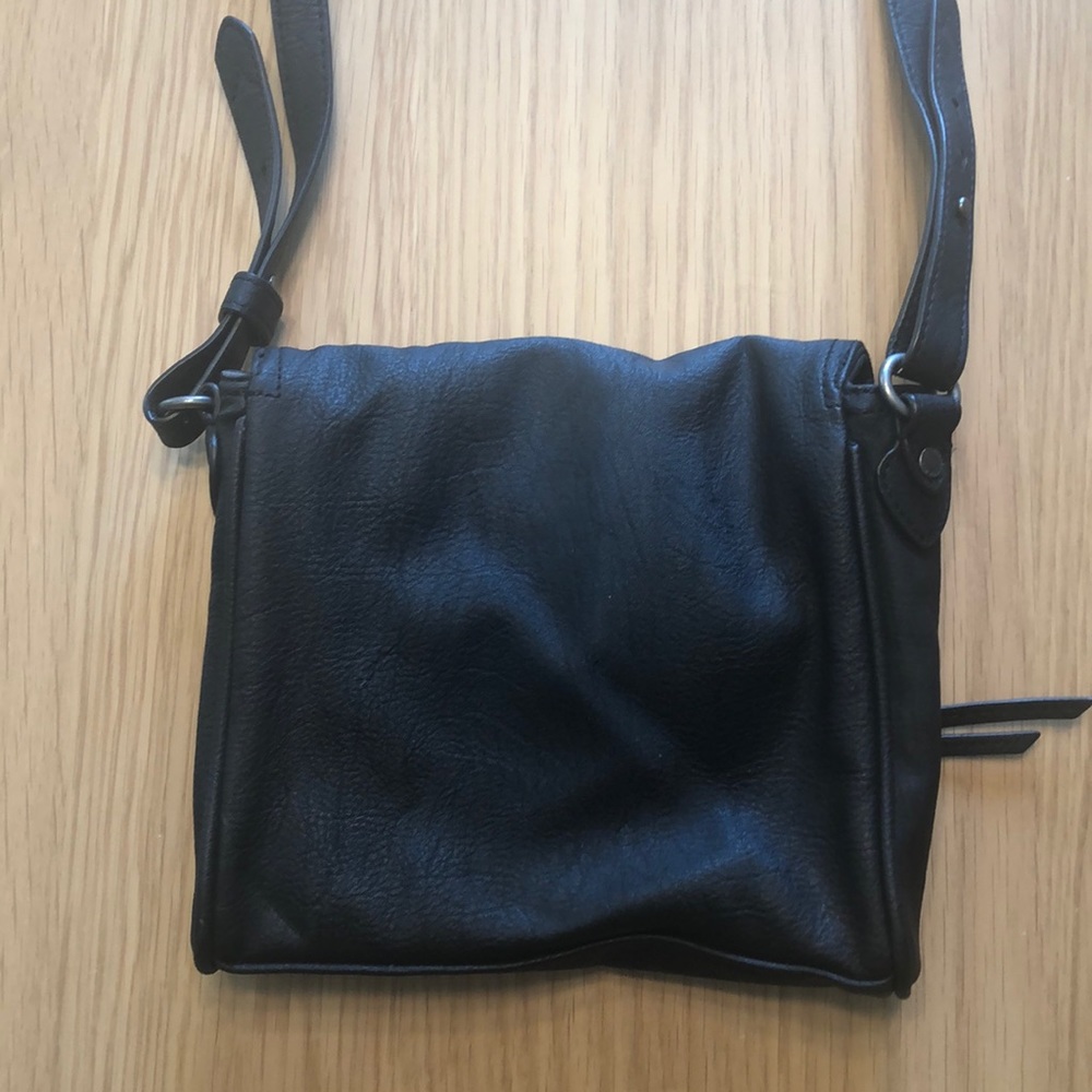 Talon black small crossbody - Picture 5 of 5